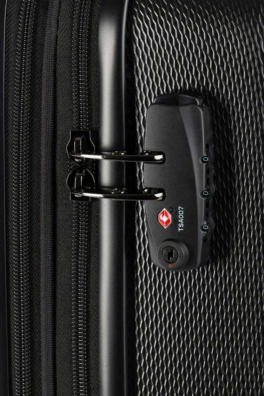 swissgear___usb_energie_expandable_carry_on_hardside_spinner_luggage_3.webp Flash Sale SWISSGEAR 7272 19" Usb Energie Expandable Carry On Hardside Spinner Luggage Black | Gold | Olive | Periwinkle