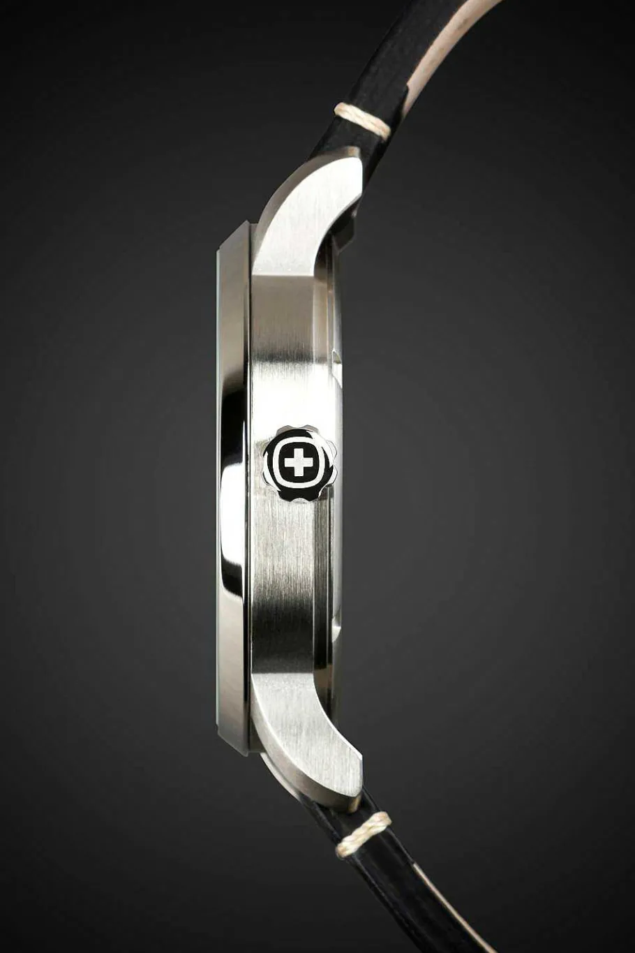 Cheap SWISSGEAR Legacy Watch - Black/Silver